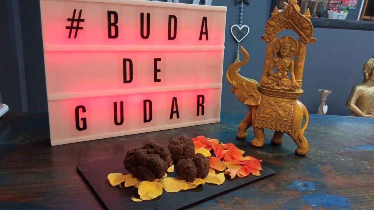 Buda De Gudar 만자네라 외부 사진